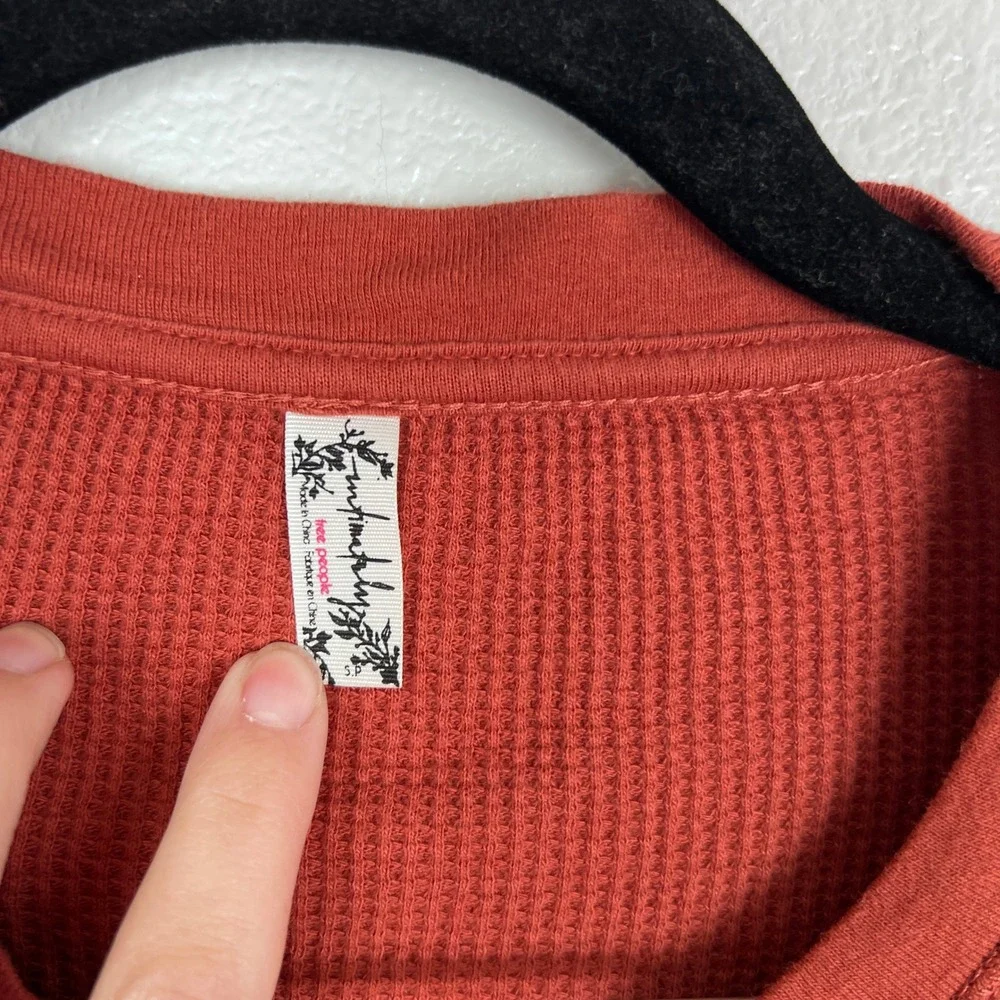 Free People Women's Waffle Knit Long Sleeve Tee Sz S